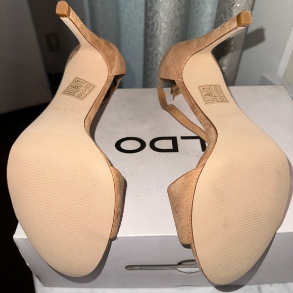 ALDO HEELS - Picture 5 of 5